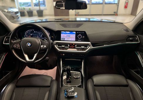 BMW 320, 2022