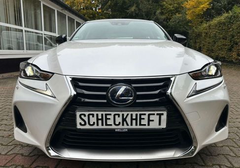 Lexus IS 300, 2019