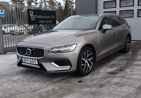 Volvo V60, 2021