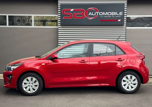 Kia Rio, 2023 3
