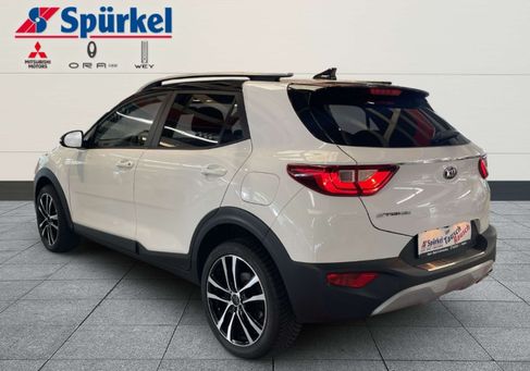 Kia Stonic, 2019 3