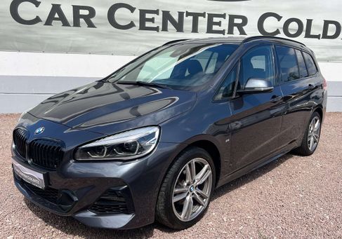 BMW 216, 2020