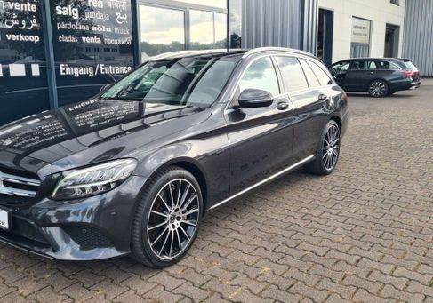 Mercedes-Benz C 300, 2020 3