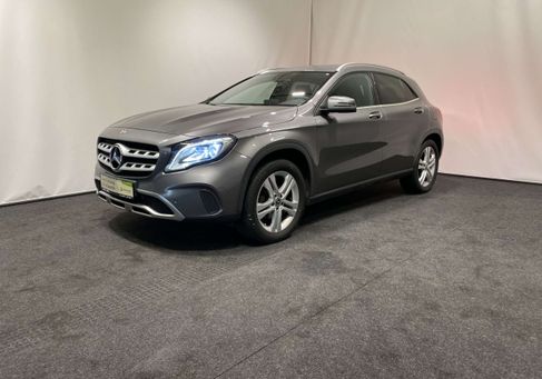 Mercedes-Benz GLA 220, 2017