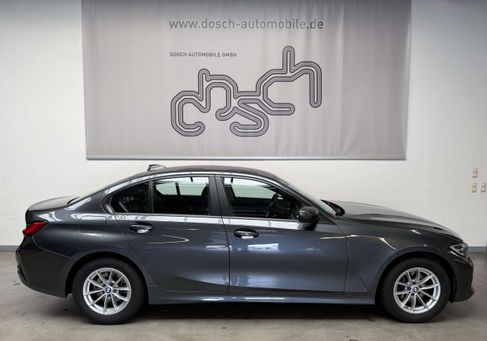 BMW 318, 2020
