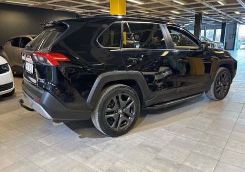 Toyota RAV 4, 2022 3