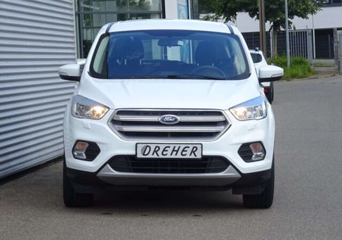 Ford Kuga, 2019