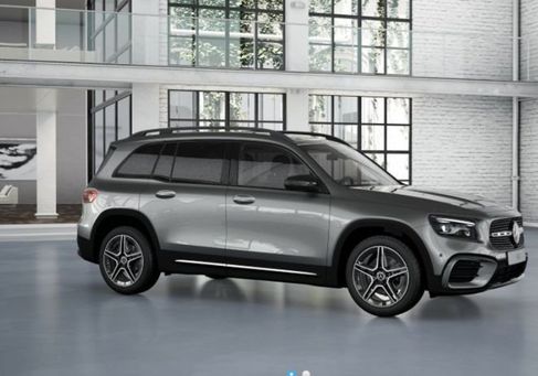 Mercedes-Benz GLB 200, 2025