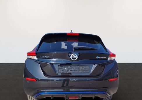 Nissan Leaf, 2021 3