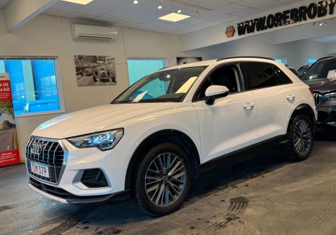 Audi Q3, 2021
