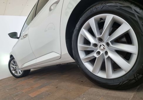 Skoda Superb, 2021