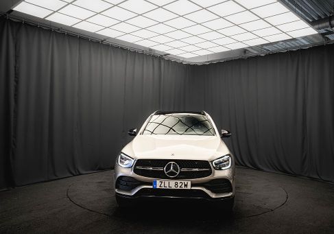 Mercedes-Benz GLC 300, 2022 3