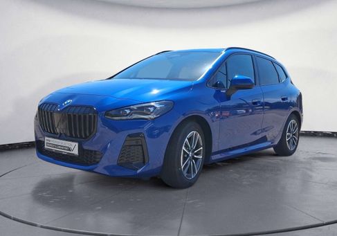 BMW 220, 2025