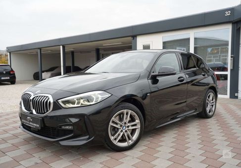 BMW 120, 2020