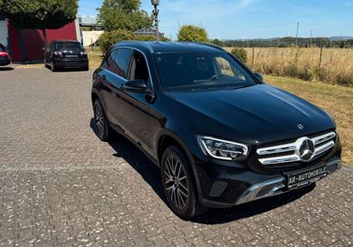 Mercedes-Benz GLC 200, 2022