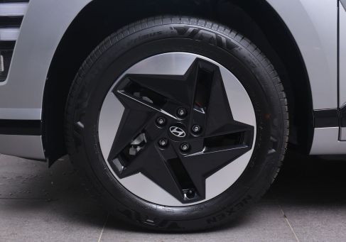 Hyundai Kona, 2024 3