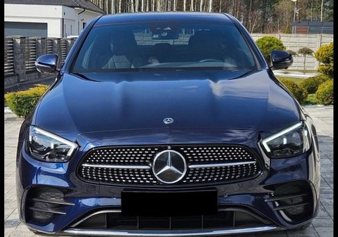 Mercedes-Benz E 220, 2022
