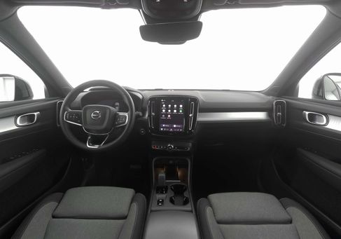 Volvo XC40, 2023 3