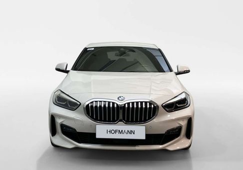 BMW 118, 2020