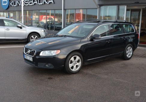 Volvo V70, 2012