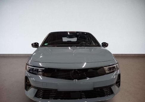 Opel Astra, 2025