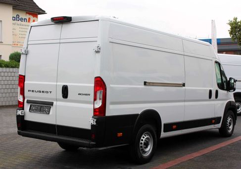 Peugeot Boxer, 2025