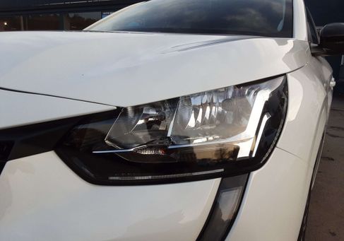 Peugeot 208, 2023