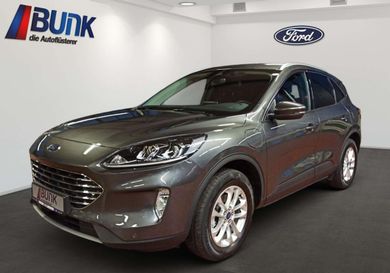 Ford Kuga, 2022