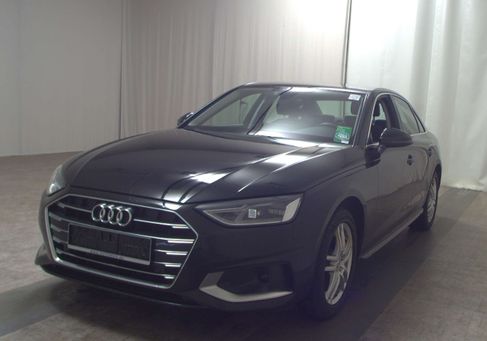 Audi A4, 2021