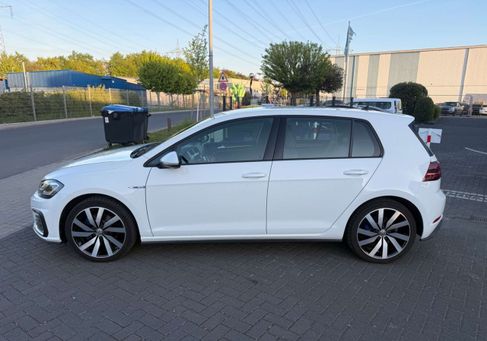 Volkswagen Golf, 2019
