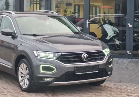 Volkswagen T-Roc, 2021