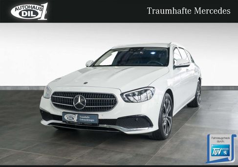 Mercedes-Benz E 300, 2022 2