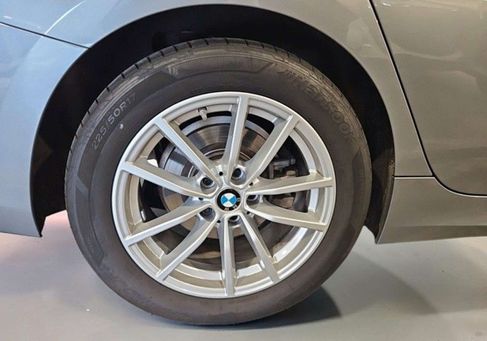 BMW 320, 2024