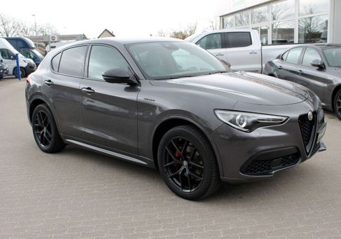 Alfa Romeo Stelvio, 2021