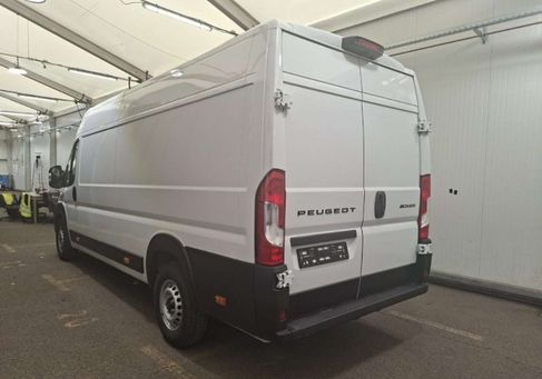 Peugeot Boxer, 2025