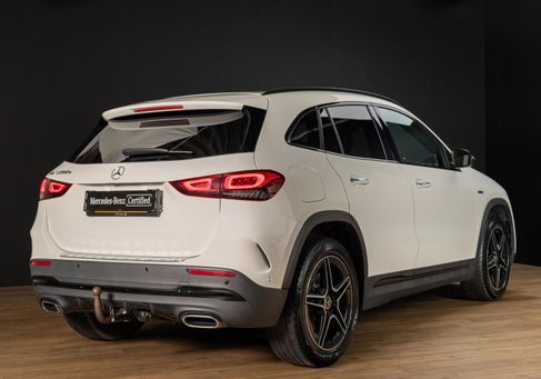 Mercedes-Benz GLA 250, 2020