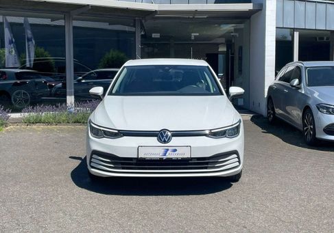 Volkswagen Golf, 2022 2