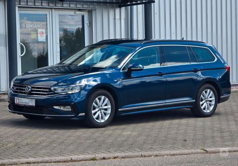 Volkswagen Passat, 2022
