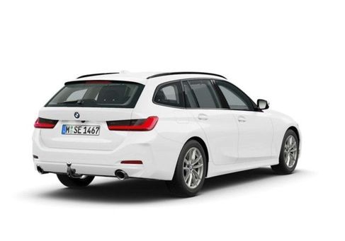 BMW 320, 2022 3