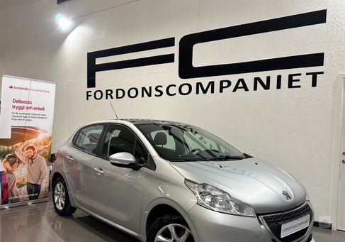 Peugeot 208, 2013