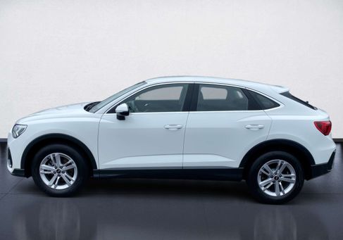 Audi Q3, 2021