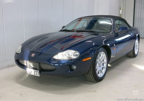 Jaguar XK, 1999