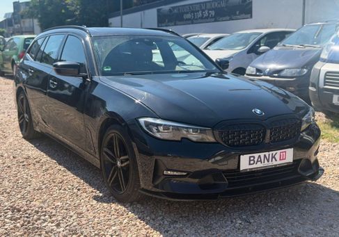 BMW 318, 2021