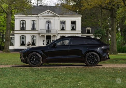 Aston Martin, 2021