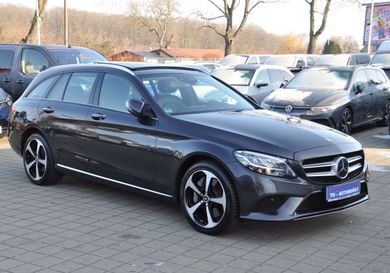 Mercedes-Benz C 300, 2022