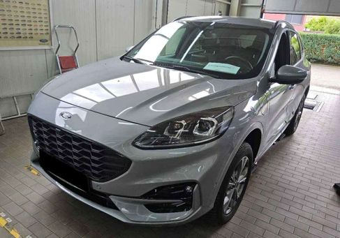 Ford Kuga, 2022