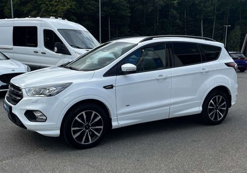 Ford Kuga, 2018