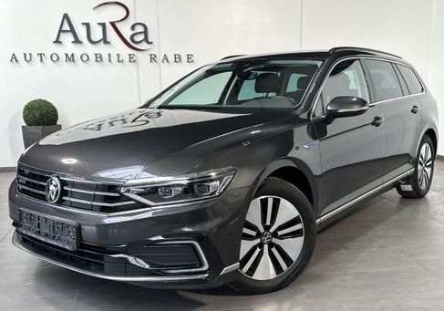 Volkswagen Passat, 2022