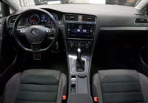 Volkswagen Golf, 2018 3