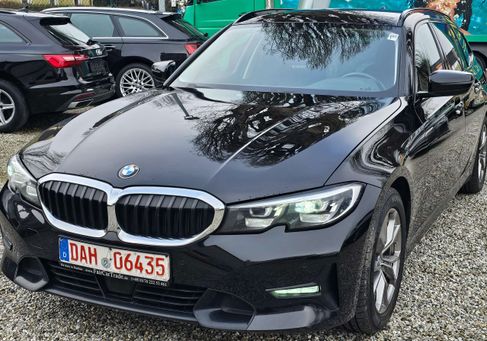 BMW 318, 2021